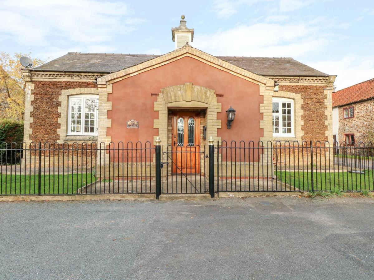 The Old School Villa Wereham Exterior photo