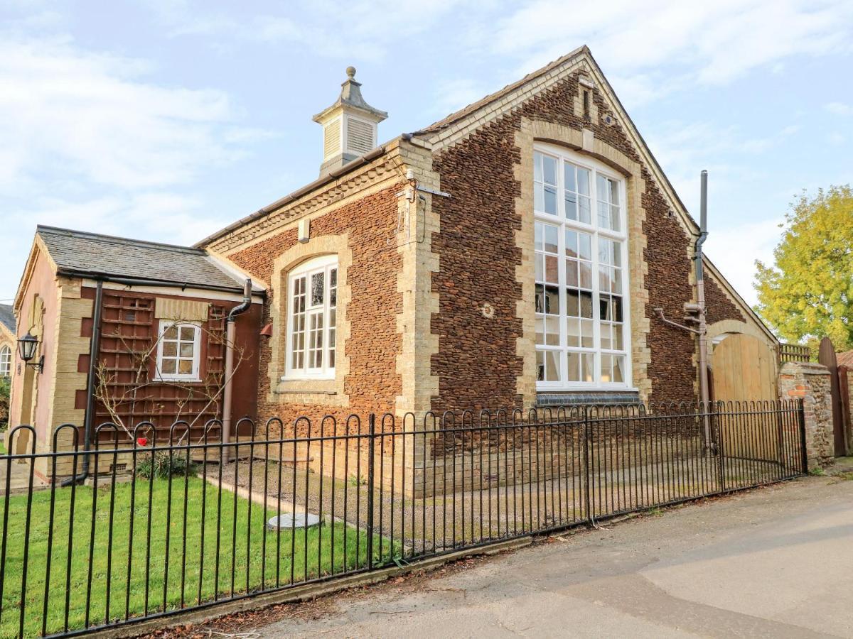 The Old School Villa Wereham Exterior photo